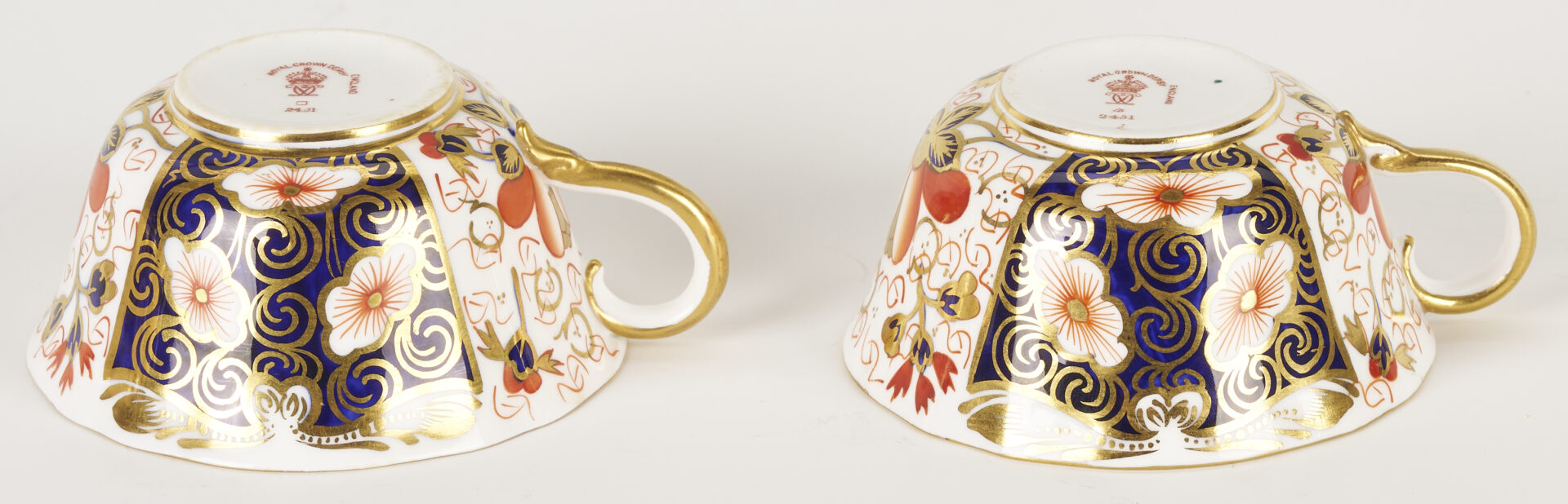 Lot 363: Royal Crown Derby Imari Porcelain Dessert Set