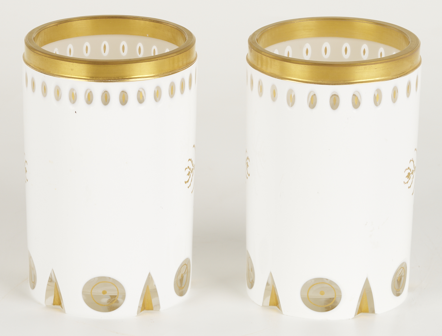 Lot 366: Two Cased Glass Napoleon Portrait Cups