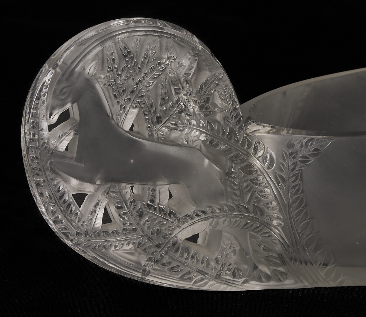 Lot 371: R. Lalique Saint-Hubert Jardiniere, No. 3461