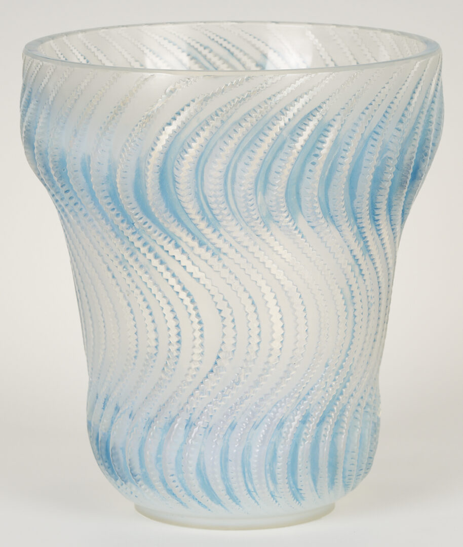 Lot 373: Rene Lalique Actinia Vase