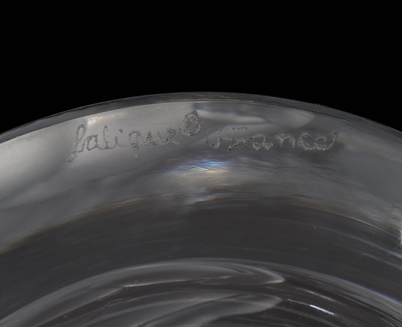 Lot 374: Lalique Ondines Vase with Nude Figural Decoration