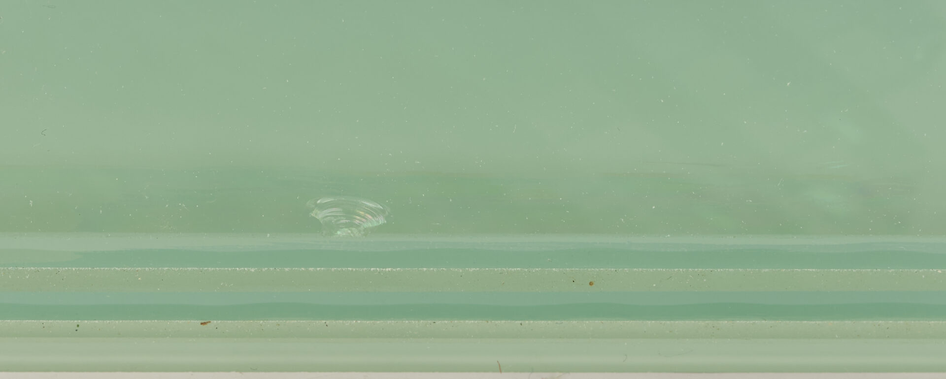 Lot 376: Niyoko Ikuto Green Glass Sculpture