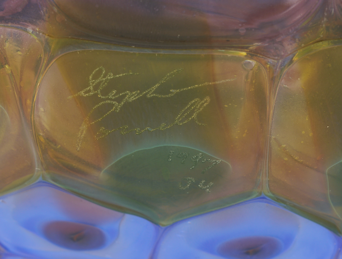 Lot 380: Stephen Rolfe Powell Large Glass Sculpture