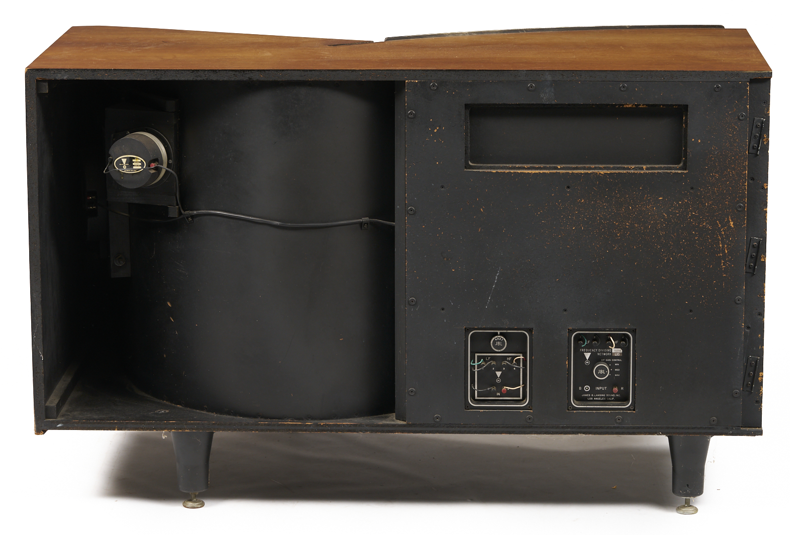 Lot 392: Mid Century JBL Paragon D44000 Speaker Enclosure