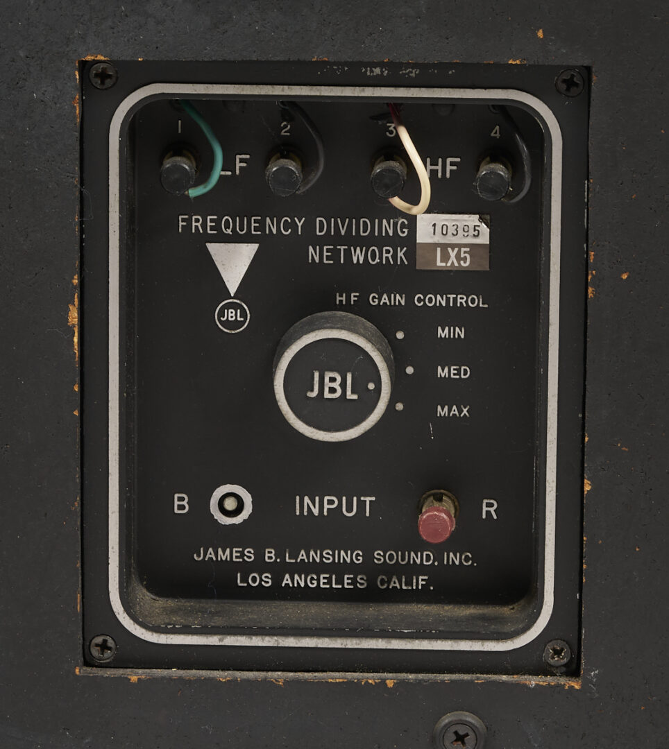 Lot 392: Mid Century JBL Paragon D44000 Speaker Enclosure