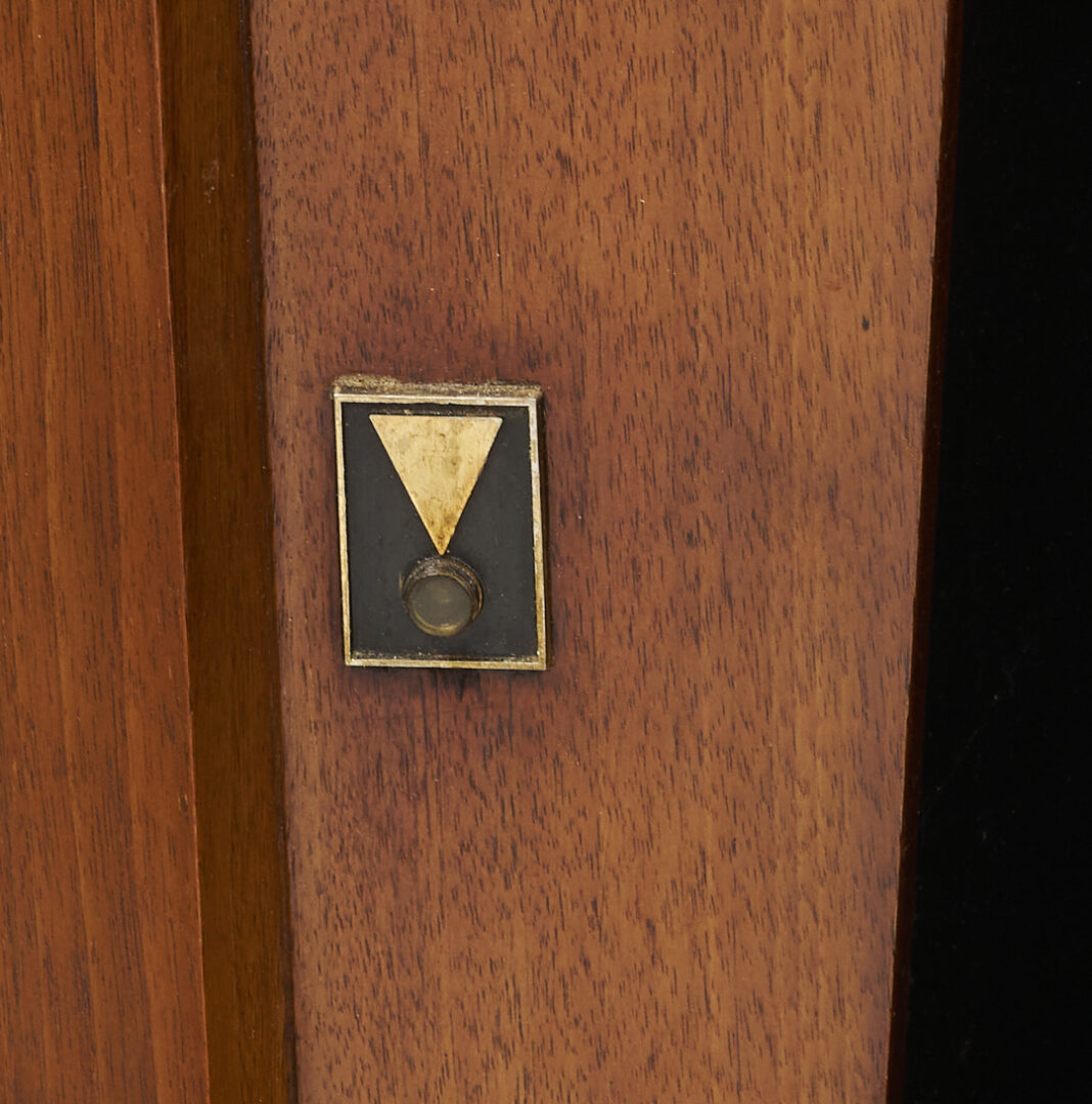 Lot 392: Mid Century JBL Paragon D44000 Speaker Enclosure