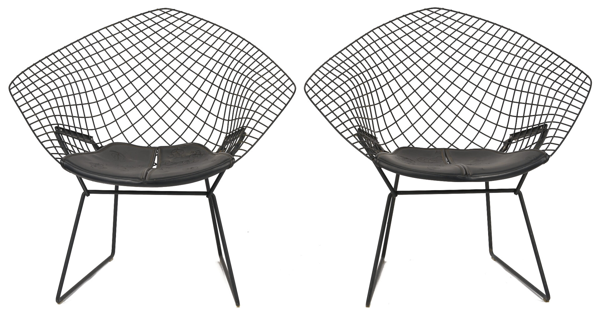 Lot 394: Four Knoll Mid Century Bertoia Diamond Chairs