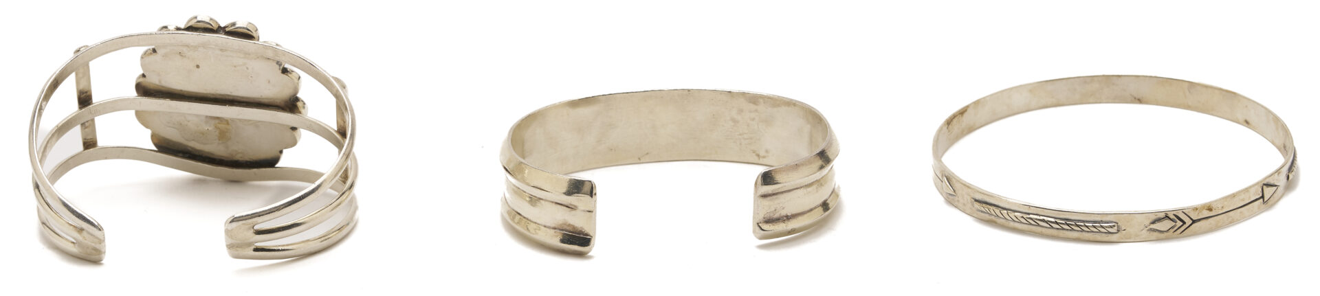 Lot 464: 9 Native American Jewelry Items, incl. Bracelets, Earrings, & Necklaces