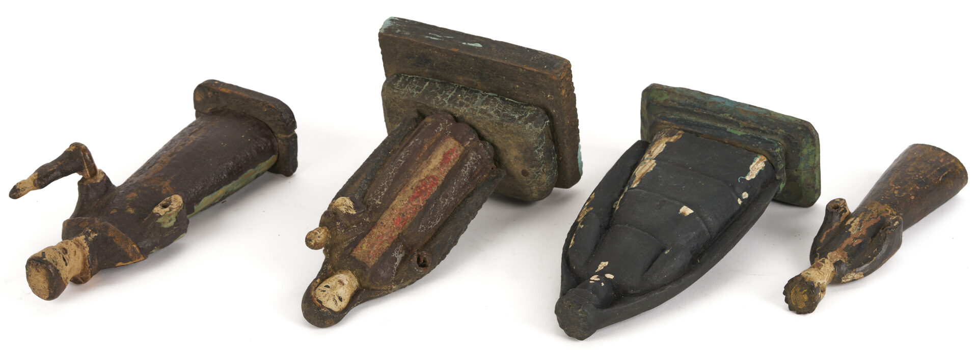 Lot 471: 8 Santos Figures