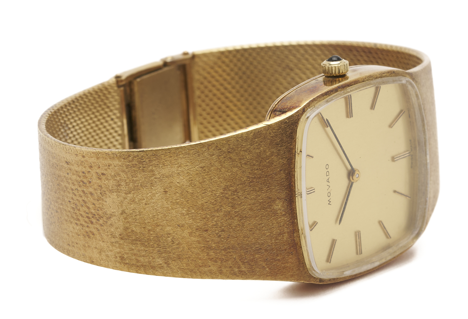 Lot 48: Men’s 14K Gold Movado Wristwatch