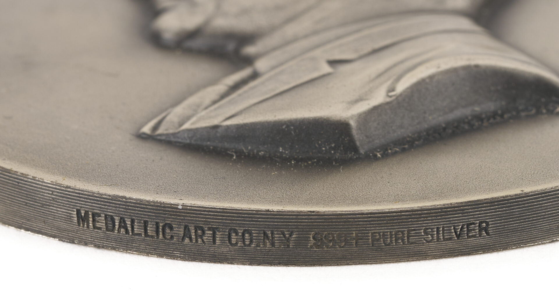 Lot 517: Pair .999 Silver John F. Kennedy  Inaugural Medals, Medallic Art Company