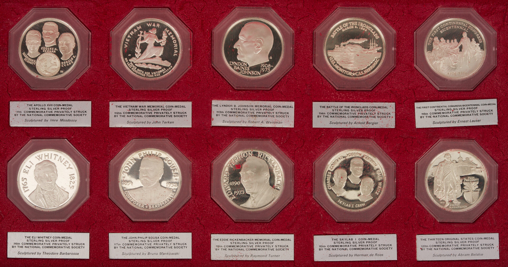 Lot 526: Natl. Commemorative Society Series III Sterling Silver Medals, 69 oz.