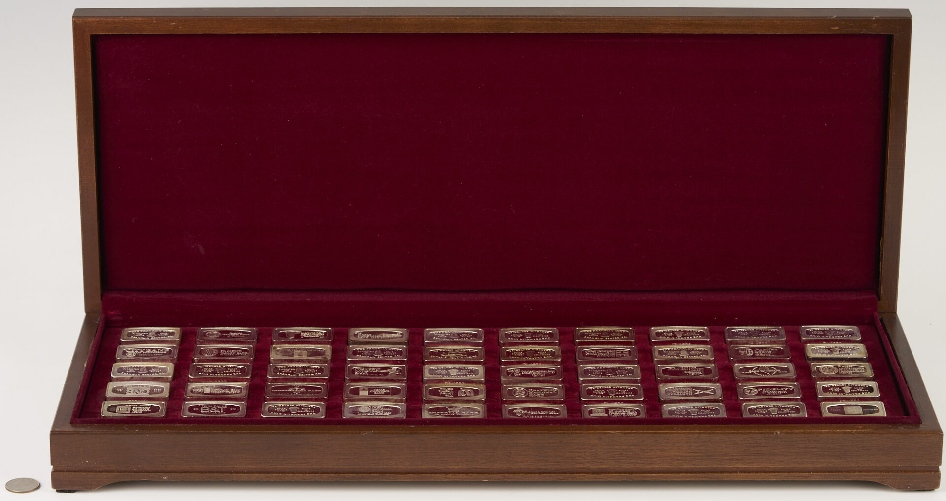 Lot 527: Franklin Mint Sterling Silver Ingots, 50 States, 106 oz.