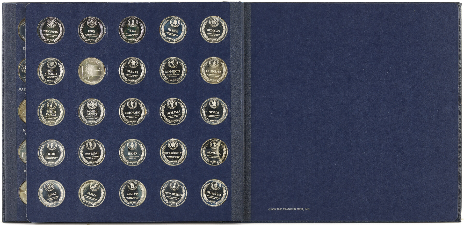 Lot 530: Franklin Mint Sterling Silver States of the Union Medallions, 23 oz.