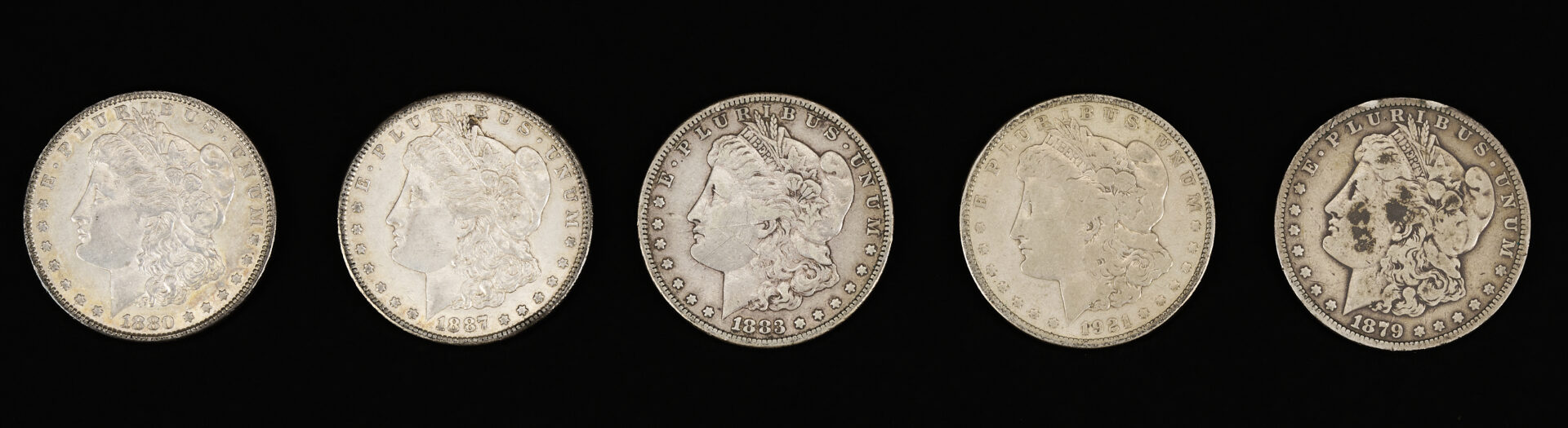 Lot 540: 23 Morgan Silver Dollars, incl. Carson City