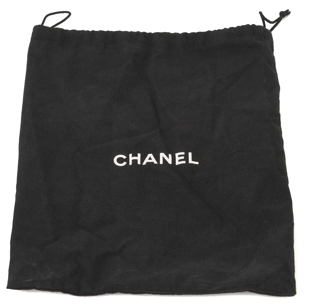 Lot 565: Chanel Nylon Quilted Rue Cambon Camellia Bag
