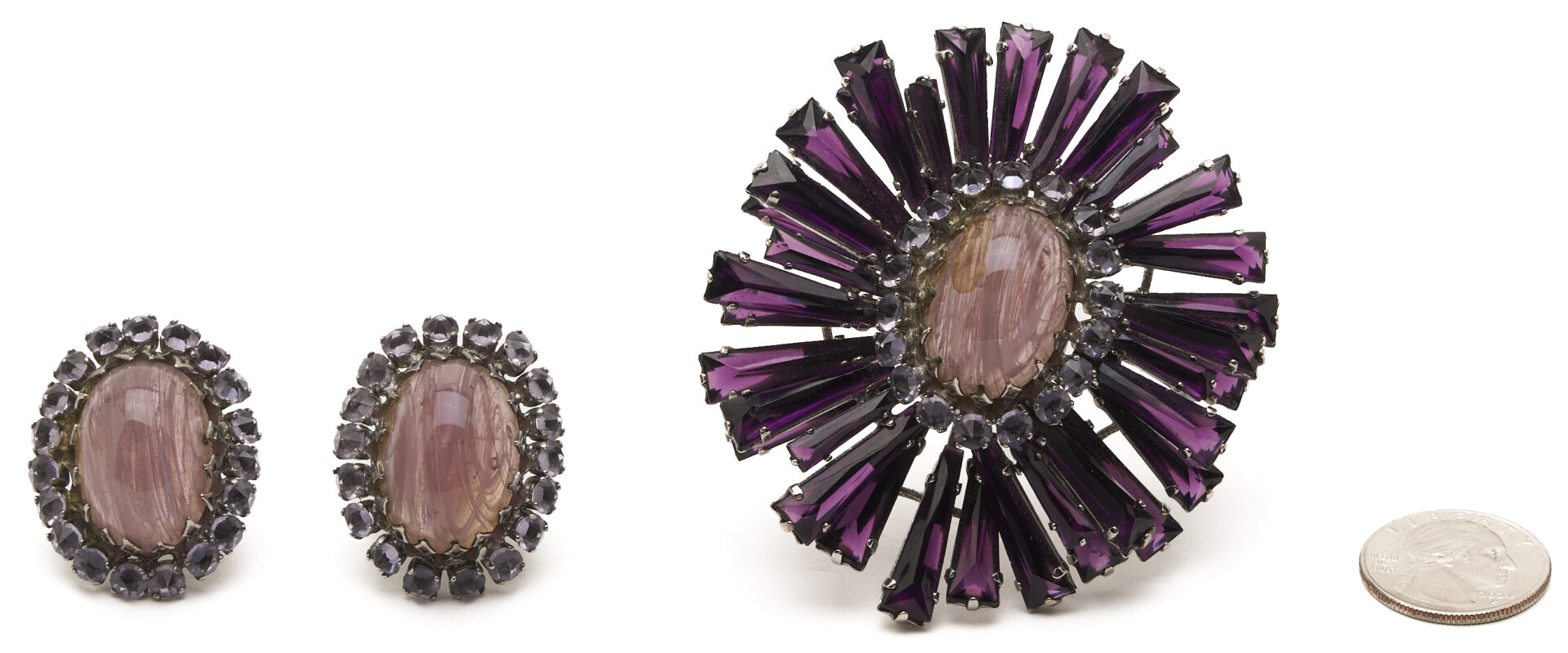 Lot 566: Schreiner Keystone Ruffle Brooch/Pendant & Earrings