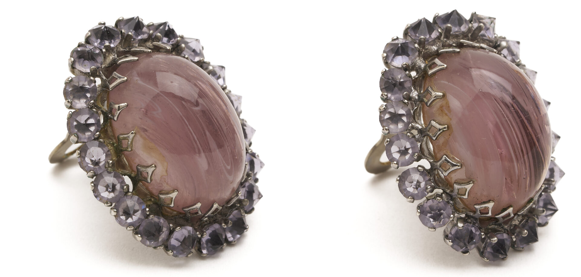 Lot 566: Schreiner Keystone Ruffle Brooch/Pendant & Earrings