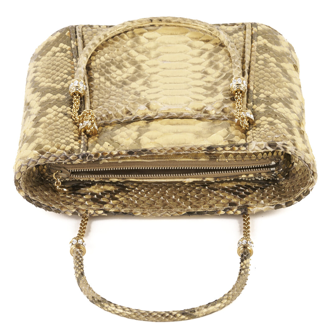 Lot 572: 3 Judith Leiber Evening Purses & Accessories