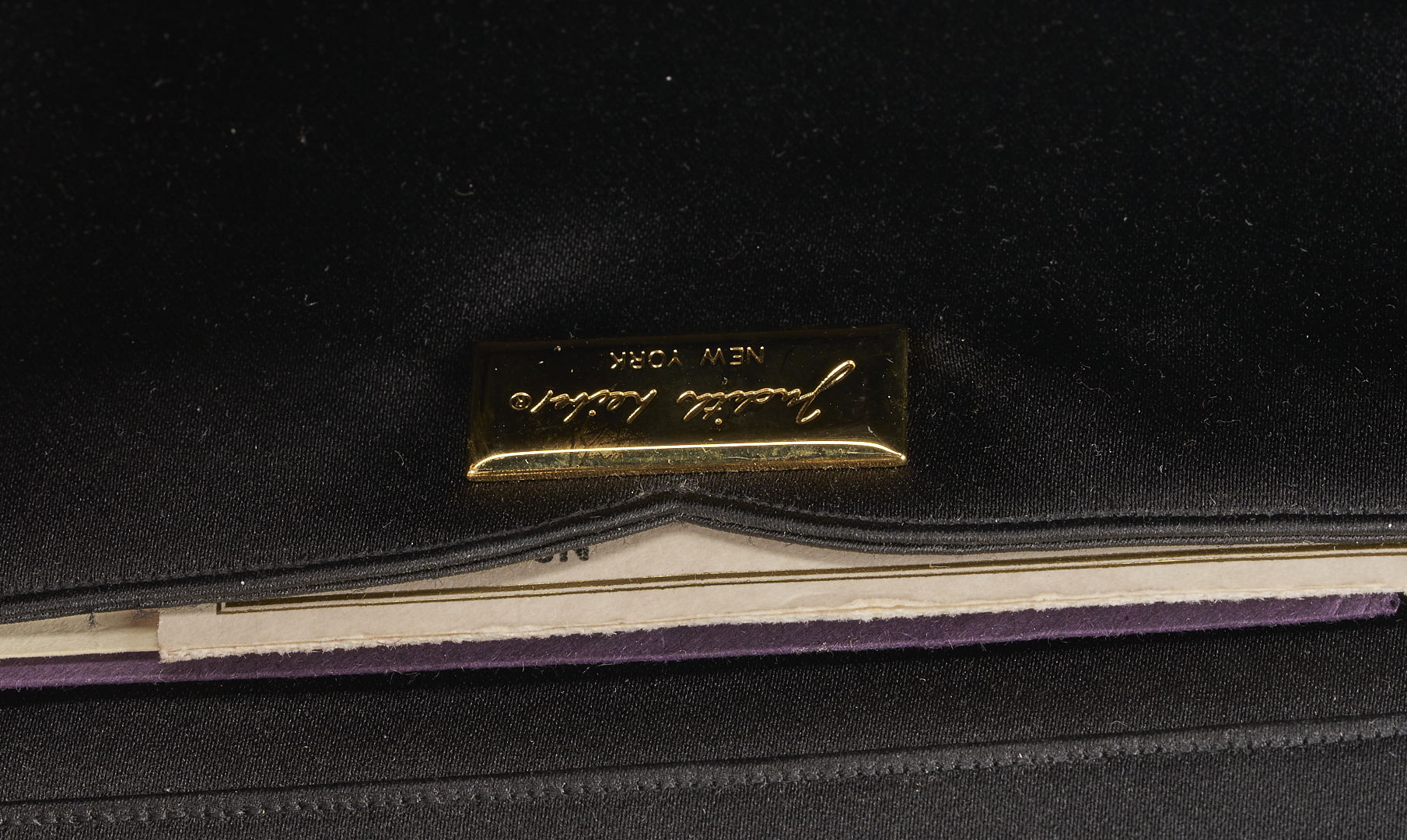 Lot 572: 3 Judith Leiber Evening Purses & Accessories