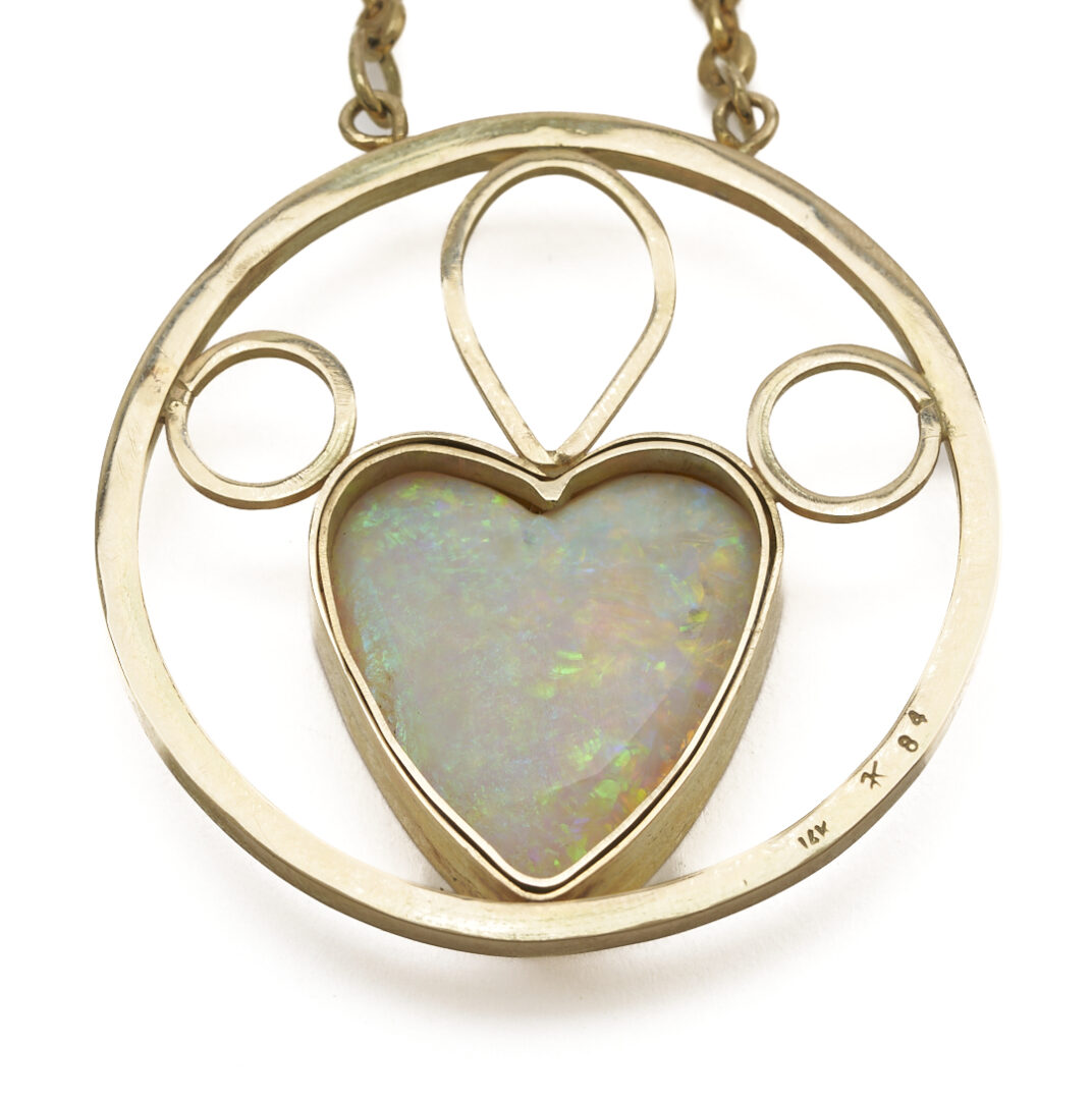 Lot 598: 14K Gold & Opal Necklace