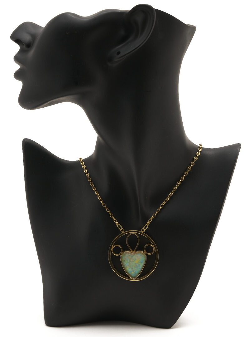 Lot 598: 14K Gold & Opal Necklace