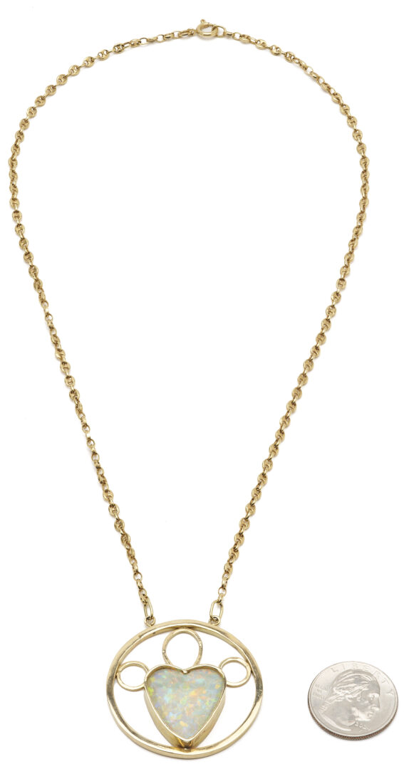 Lot 598: 14K Gold & Opal Necklace