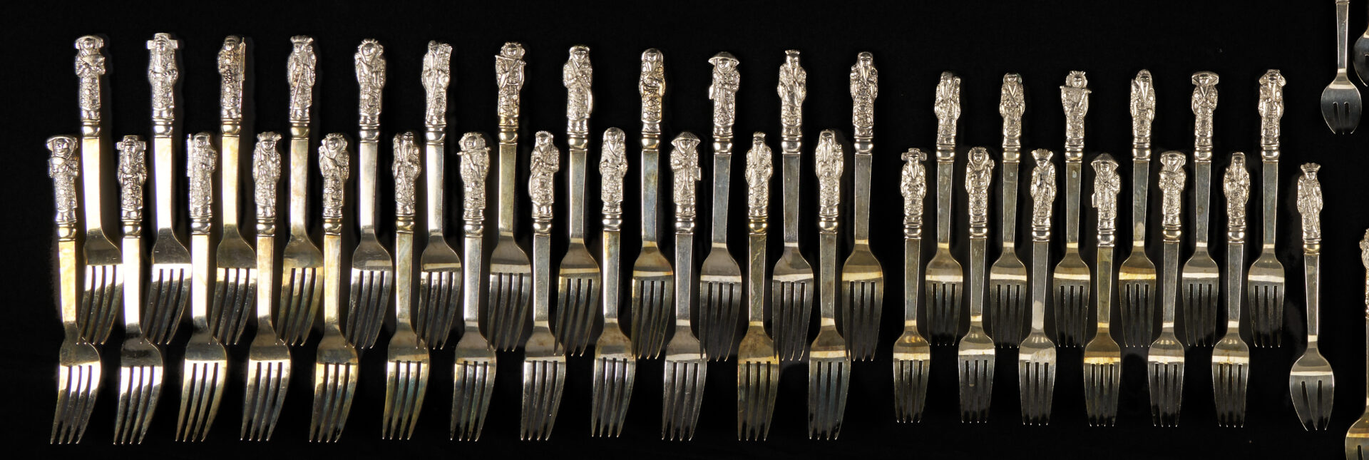 Lot 5: Chinese Export Figural Silver Flatware Set 228 pcs