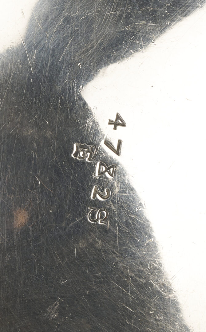 Lot 611: 8 Sterling Silver Bowls and Trays incl. Kirk, Towle