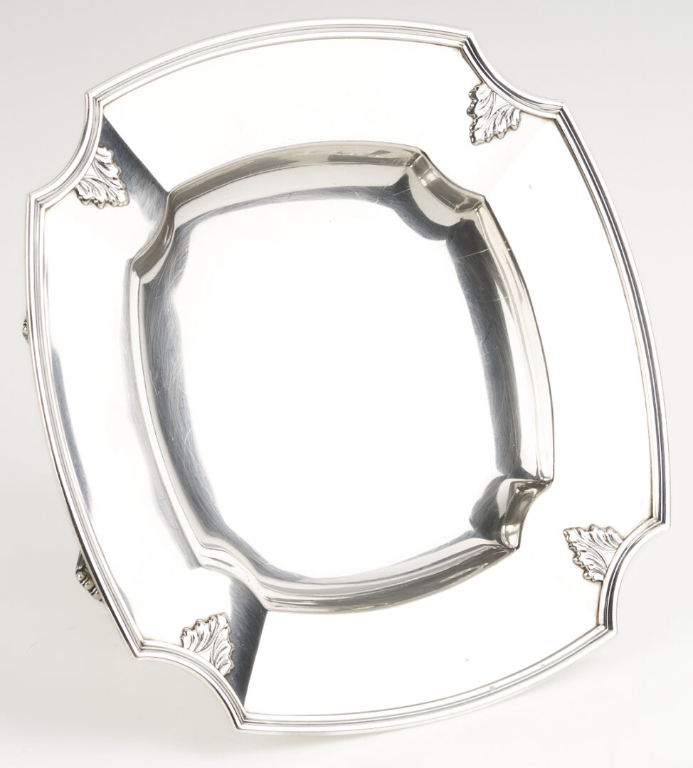 Lot 614: Whiting Sterling Centerpiece/Tazza