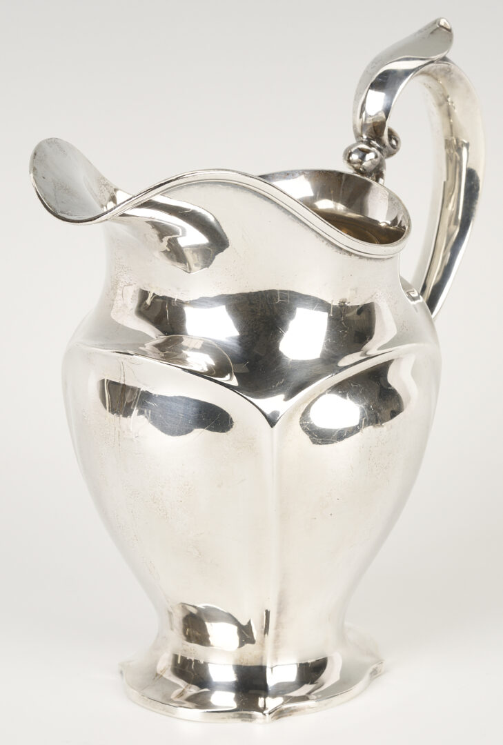 Lot 617: 6 Sterling Silver Table Items