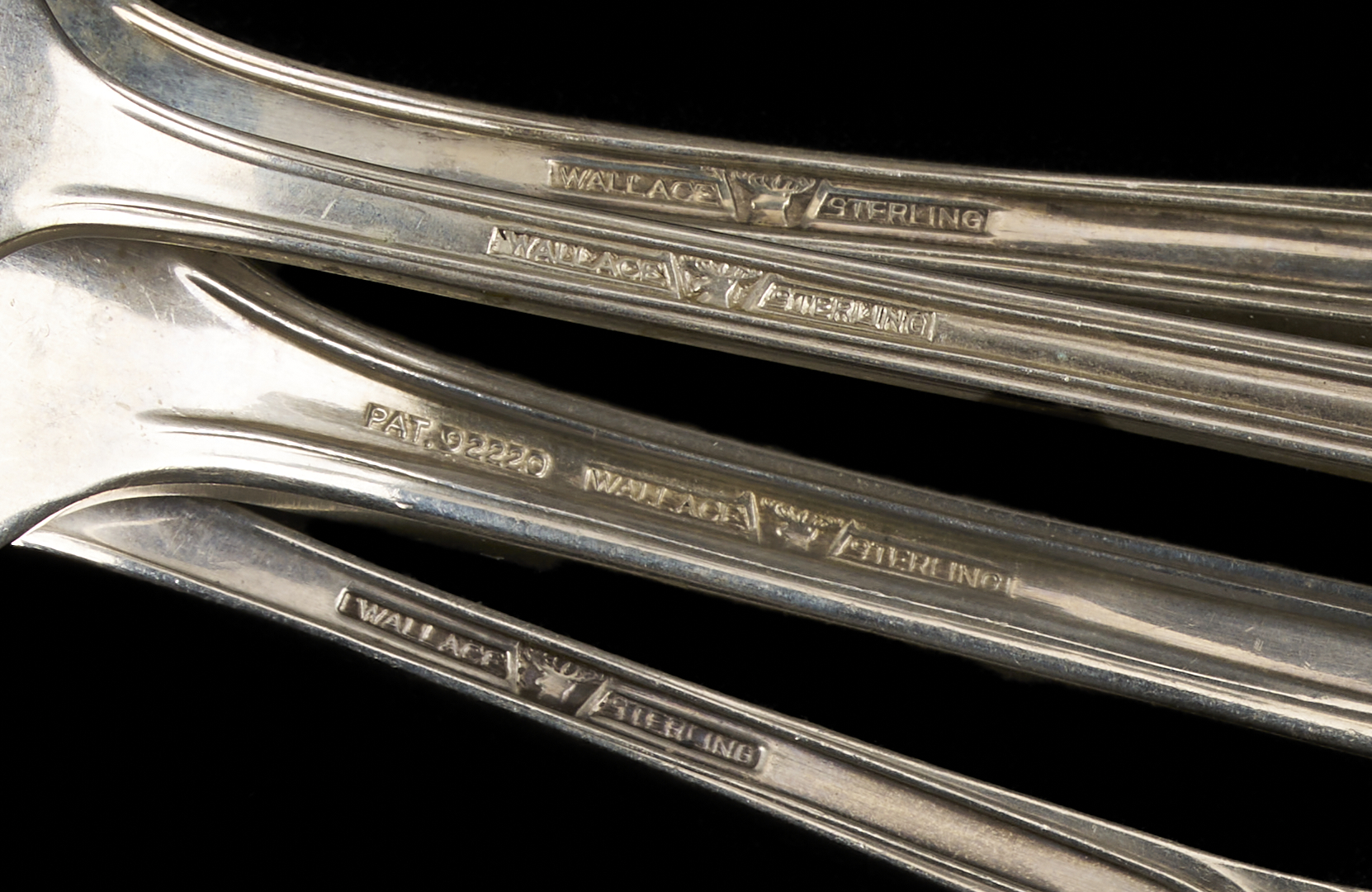 Lot 622: 38 pcs Wallace Rosepoint Sterling Silver Flatware