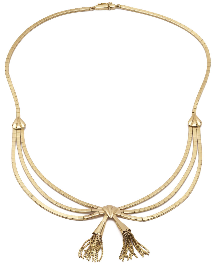 Lot 62: 18K Gold Bow Necklace