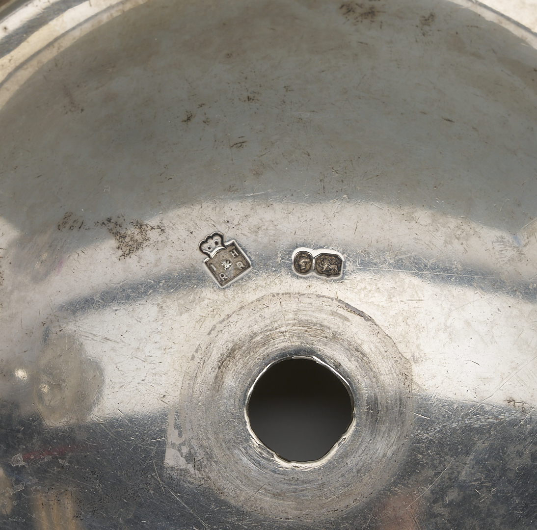 Lot 64: Pair Hunt and Roskell English Sterling Silver Candelabra