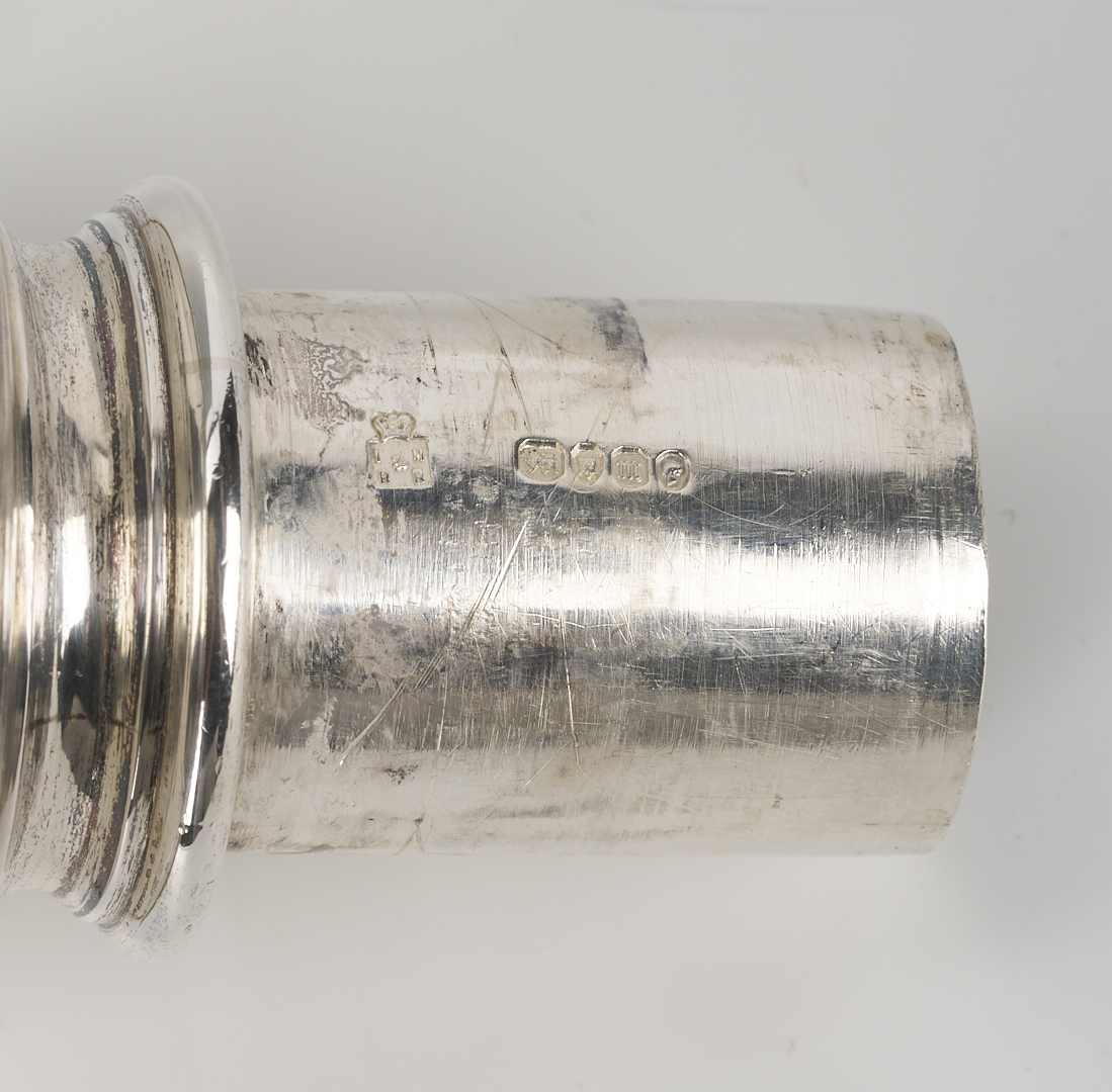 Lot 64: Pair Hunt and Roskell English Sterling Silver Candelabra