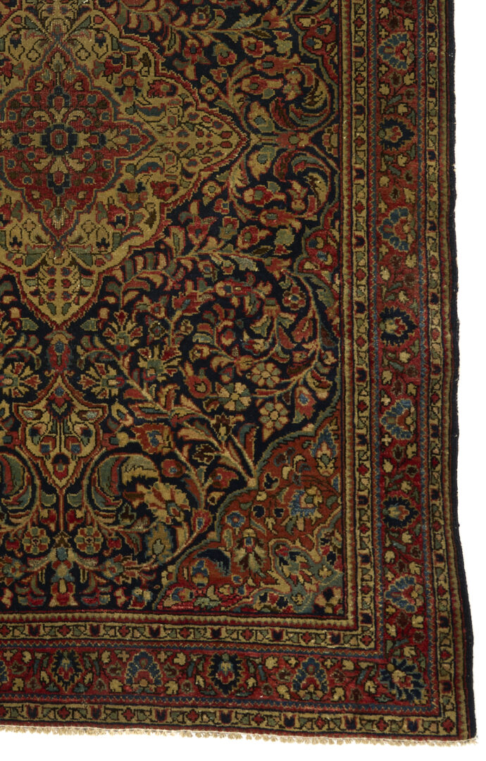 Lot 668: Antique Persian Kashan Medallion Rug