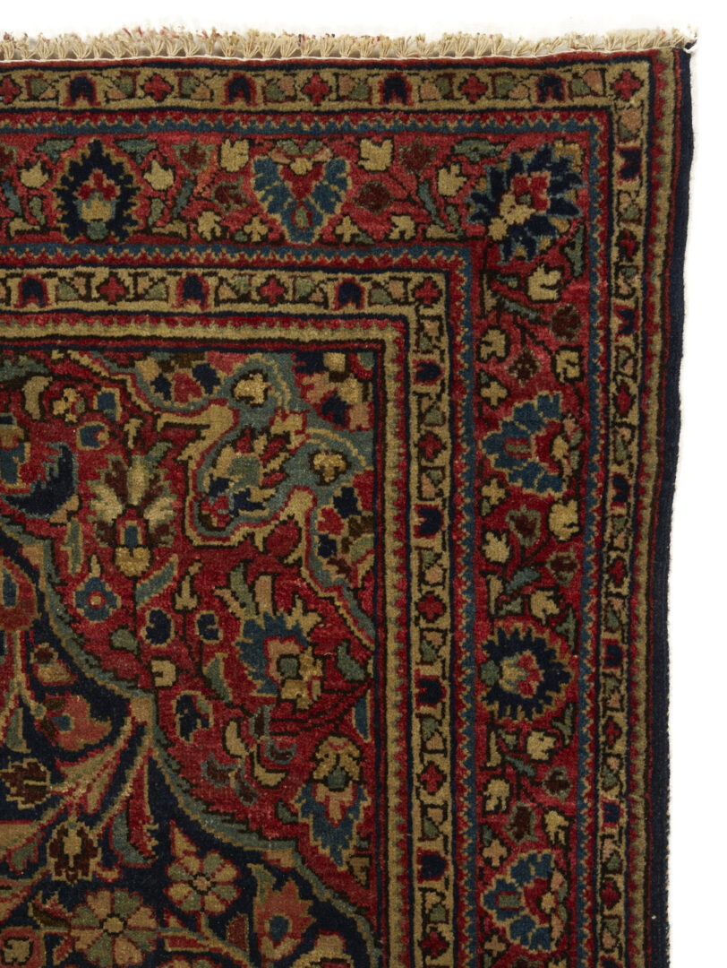Lot 668: Antique Persian Kashan Medallion Rug