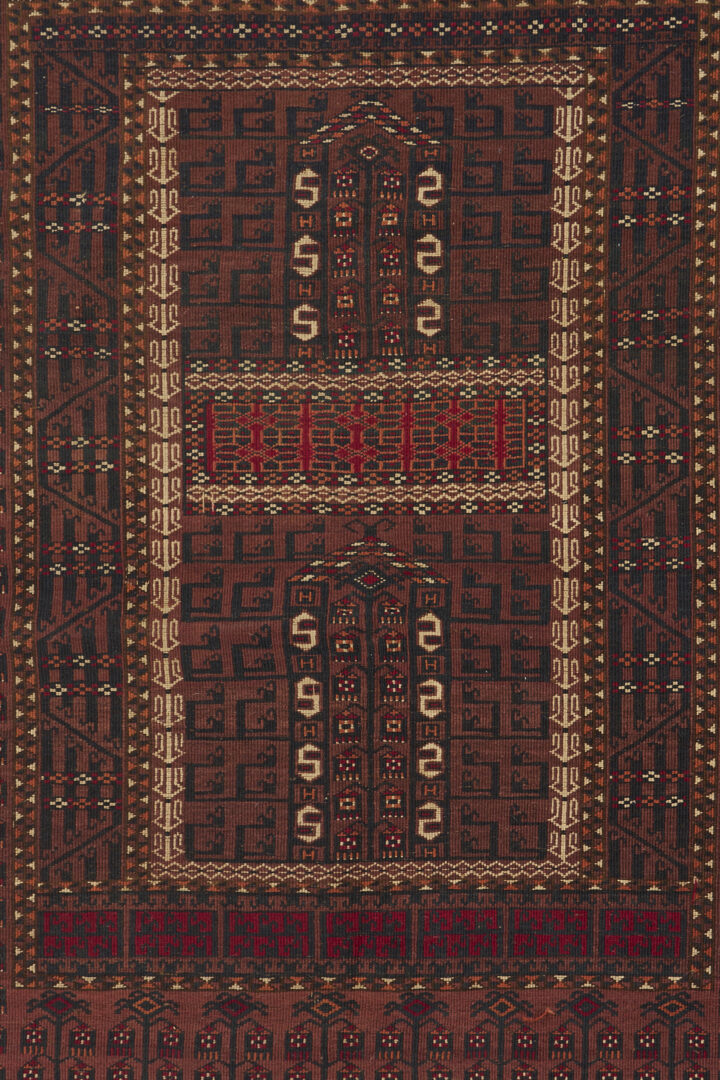 Lot 670: 2 Antique Turkmen Ersari Rugs, Ensi & Prayer Rug