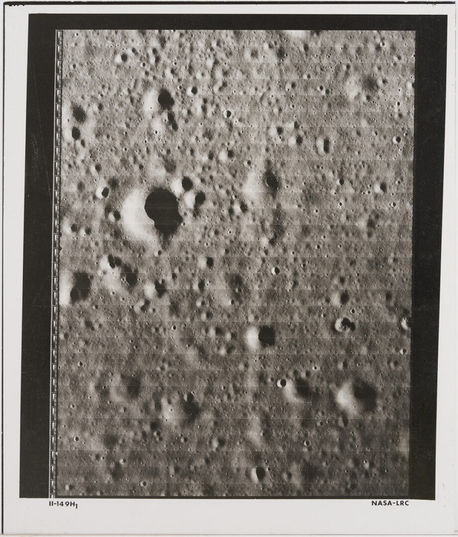 Lot 679: Four NASA Moon Survey Photos; 144M, 148M, 149M, 149H1