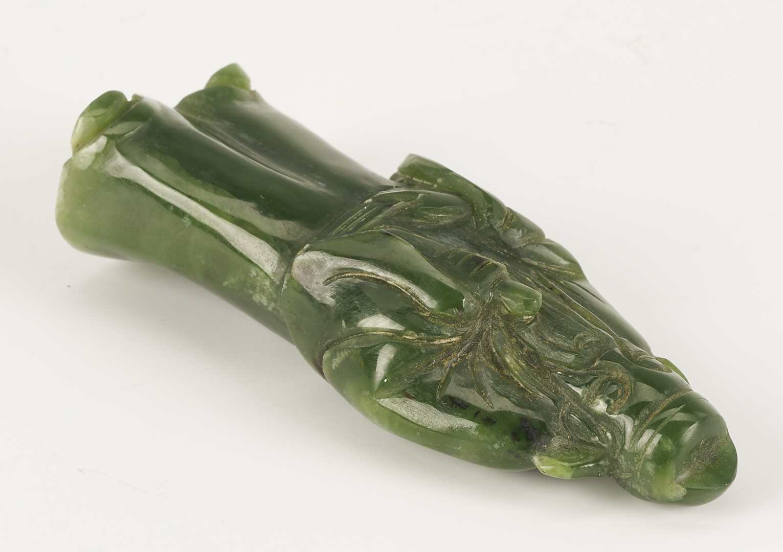 Lot 690: 3 Netsuke Carvings including Jade