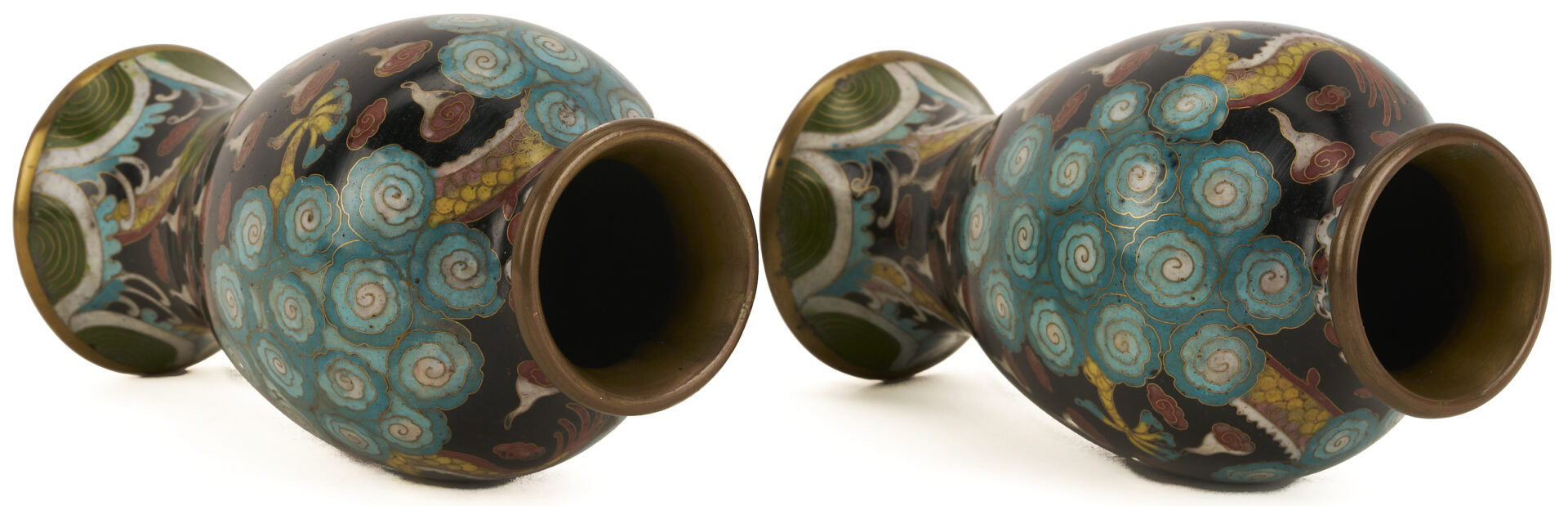 Lot 691: 2 Chinese Cloisonne “Magic Fungi” Vases plus Pair of Jars and 4 Chinese Cloisonne Vases: Garlic Head and Double Gourd form