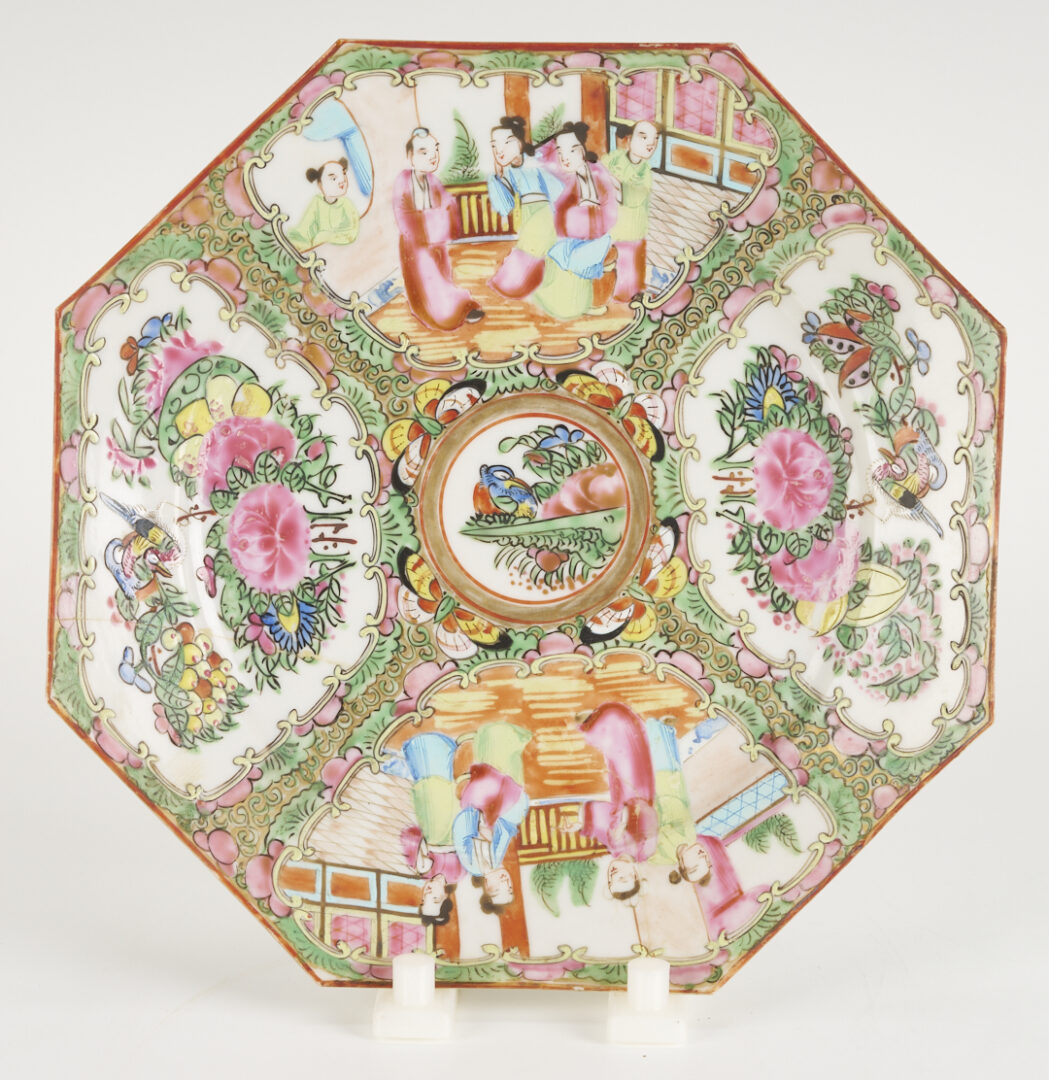 Lot 699: 13 Chinese Rose Medallion Porcelain Pieces