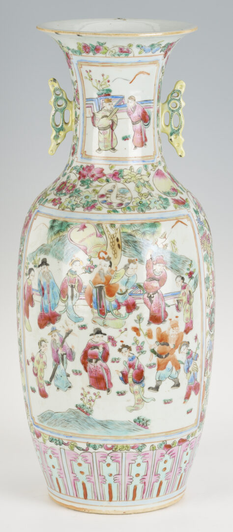 Lot 700: Large Chinese Famille Rose Porcelain Vase
