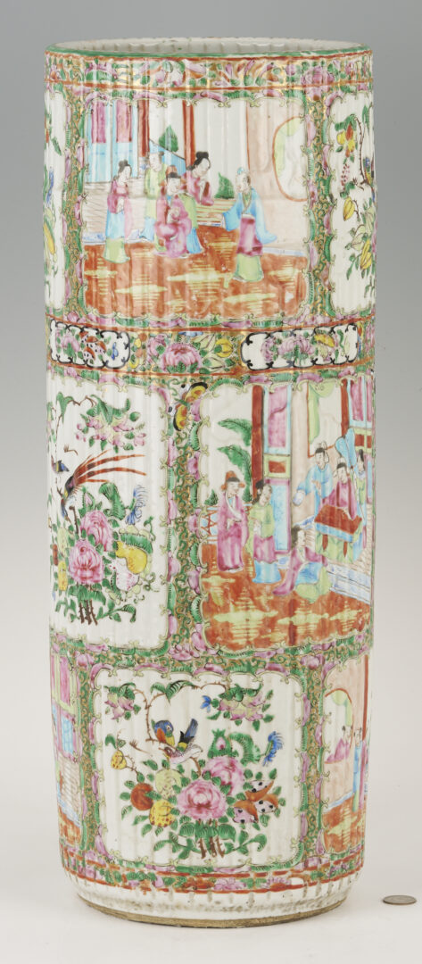 Lot 701: Chinese Rose Medallion Porcelain Umbrella Stand