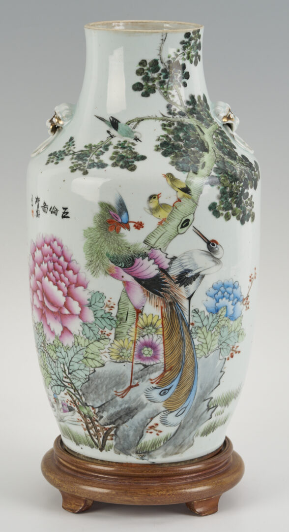 Lot 702: Chinese Famille Rose Porcelain Lamp