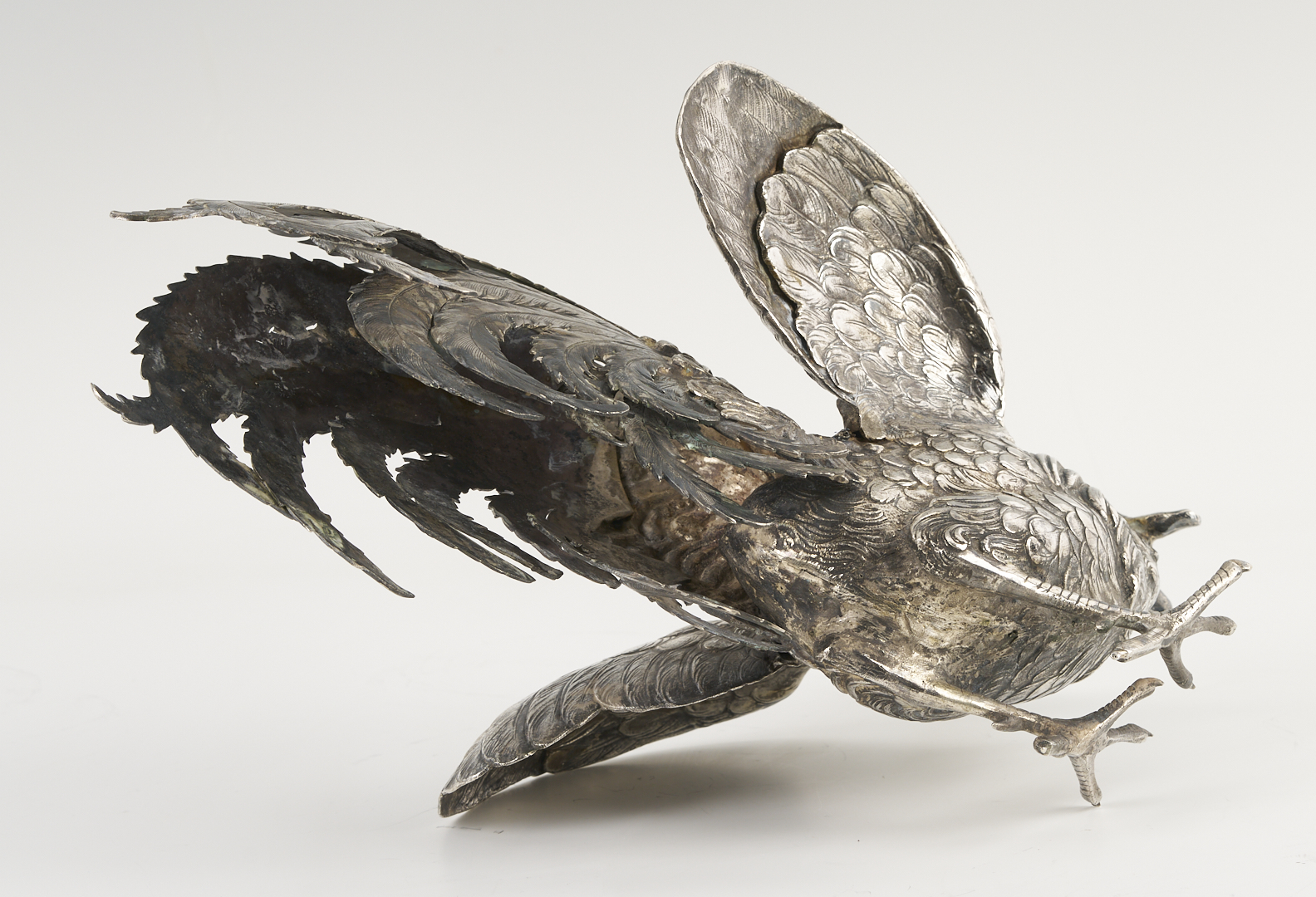 Lot 71: Pair of .800 Silver Fighting Cockerel Figures