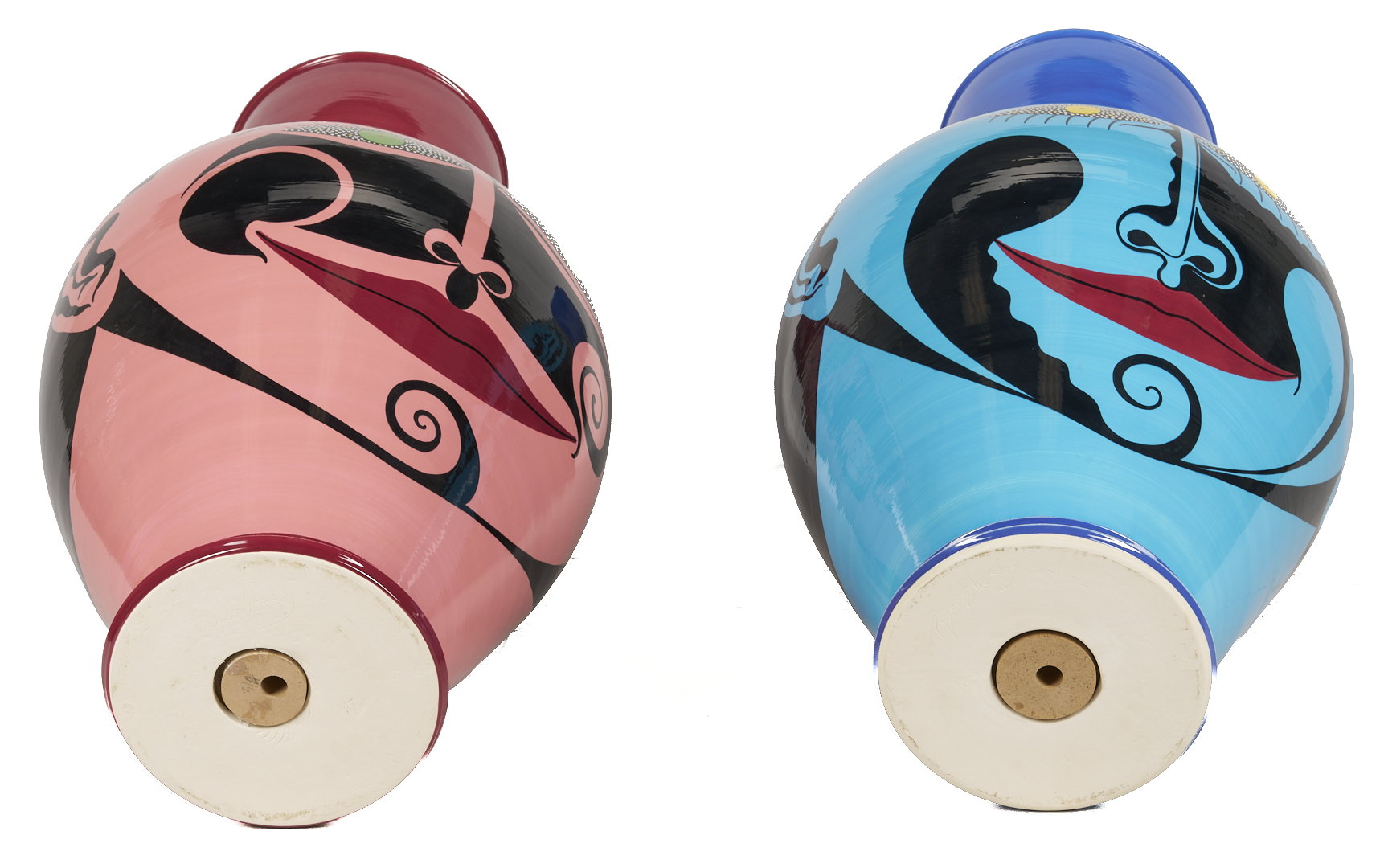 Lot 722: 2 Large Patrick L. Dougherty Ceramic Vessels