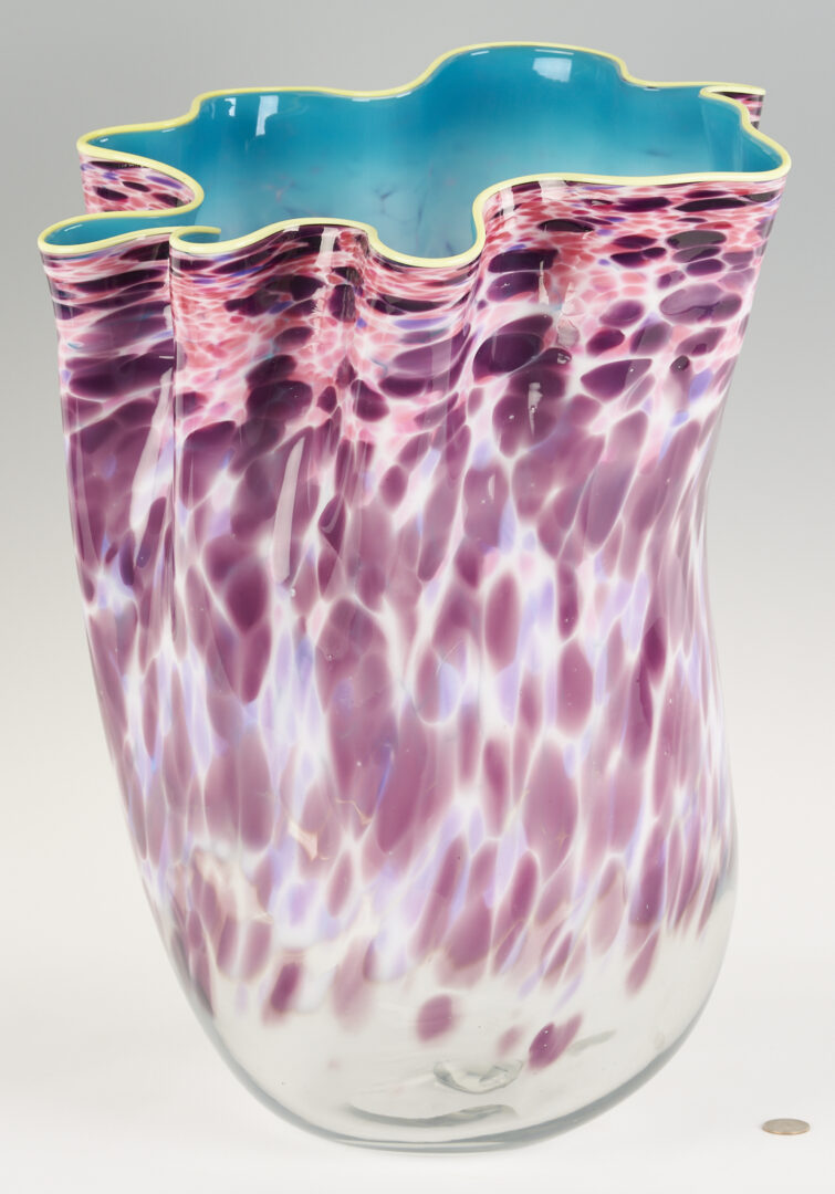 Lot 723: Dale Chihuly Macchia Art Glass Sculpture in Purple, Pink, & Aqua w/ Yellow Lip