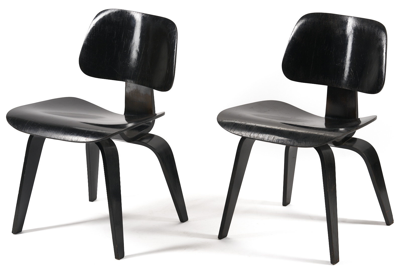 Lot 754: 4 Eames Designed Mid-Century Chairs