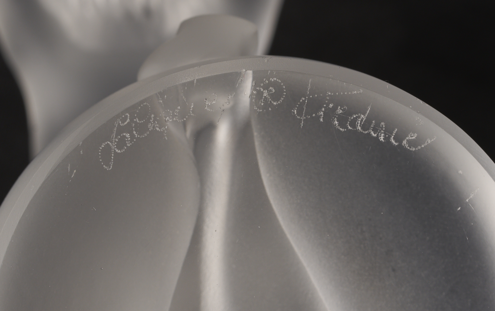 Lot 758: 7 Lalique Glass Figures & Sculptures